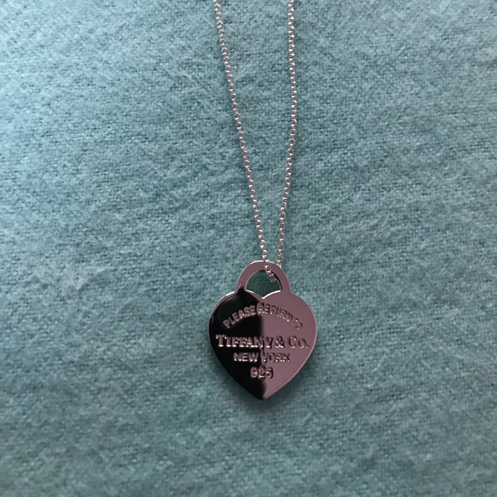 Return to Tiffany pendant in silver